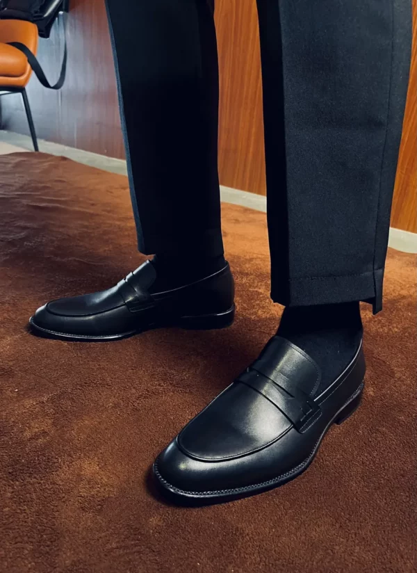 Ferragamo shoes - rep shoes