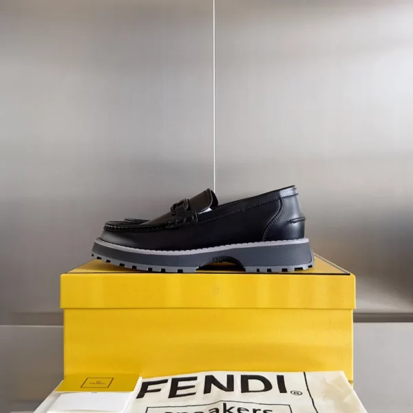 Fendi shoes - Replica shoes