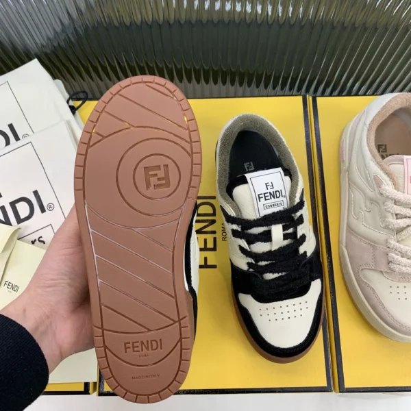 Fendi shoes - Reps shoes