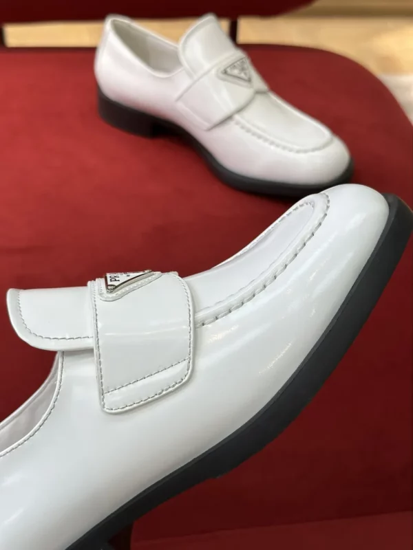 Prada shoes - Replica shoes