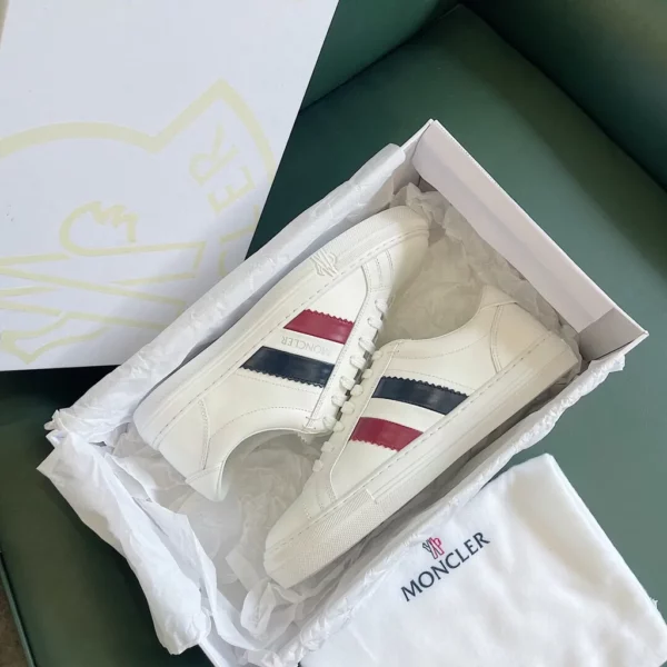 Moncler shoes - Replica shoes