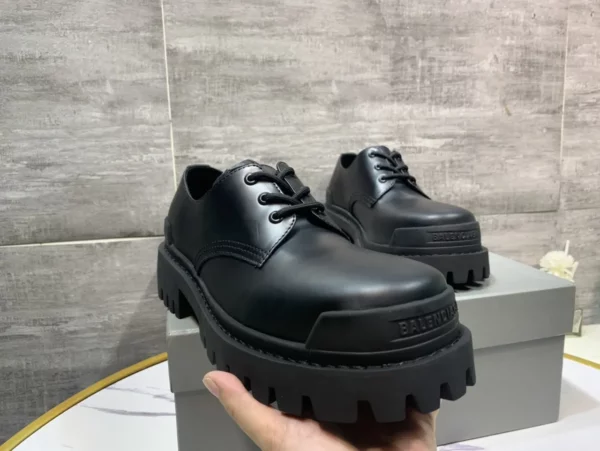 Balenciaga shoes - Replica shoes