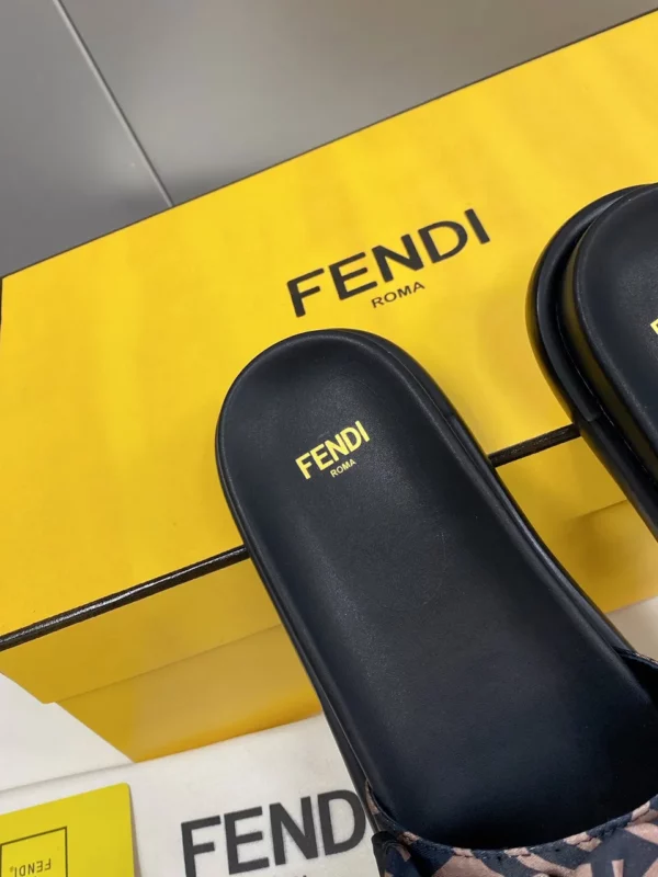 Fendi shoes - Replica shoes