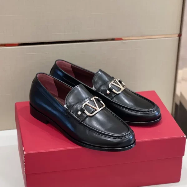 Valentino shoes - rep shoes