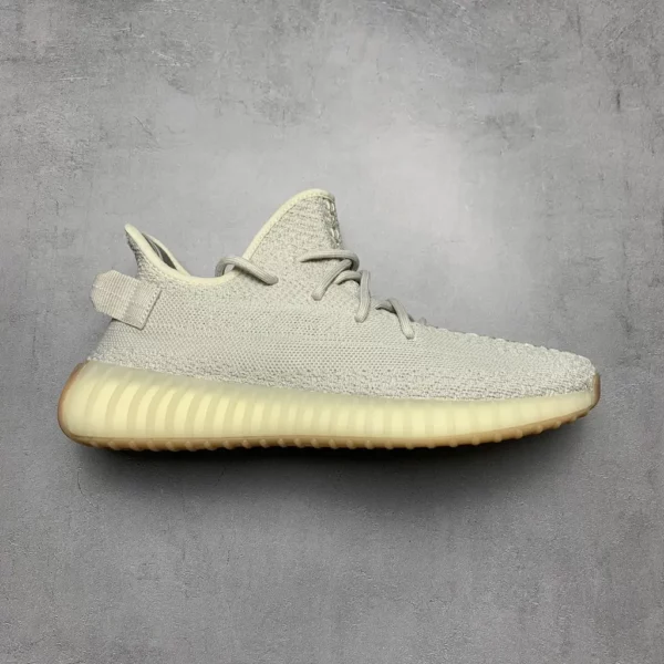 Yeezy shoes - Replica shoes