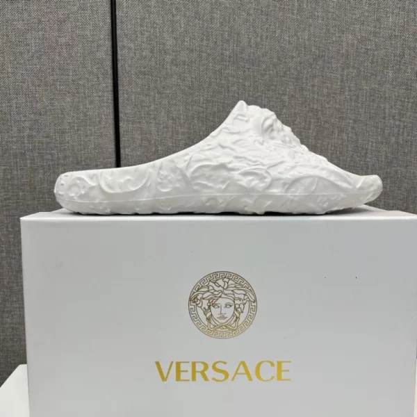 Versace shoes - rep shoes