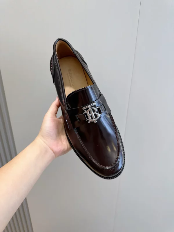 Burberry shoes - Reps shoes