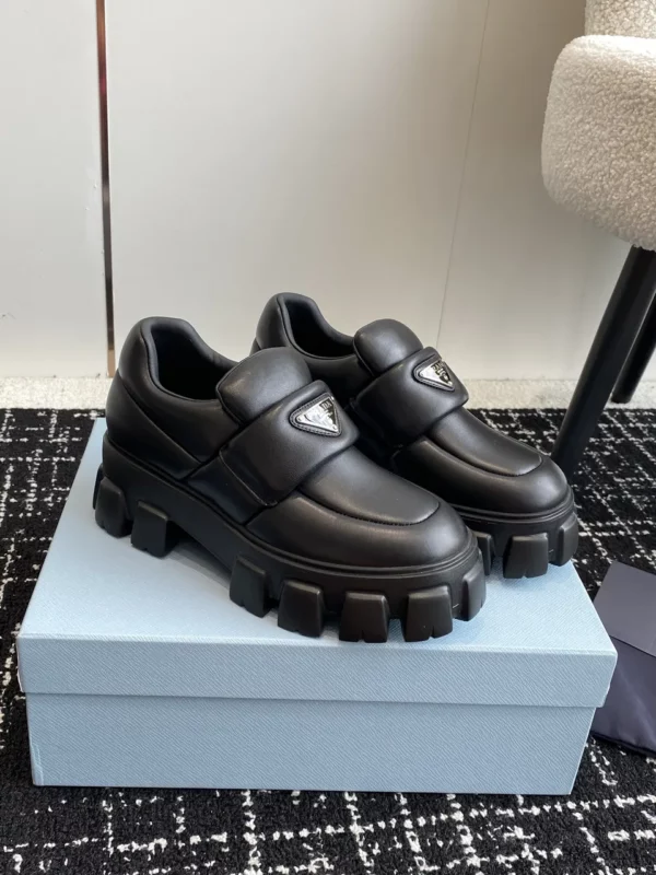 Prada shoes - Replica shoes