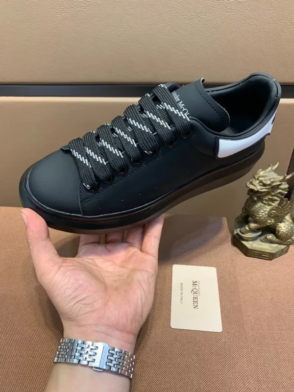 Alexander MCQueen shoes - Reps shoes