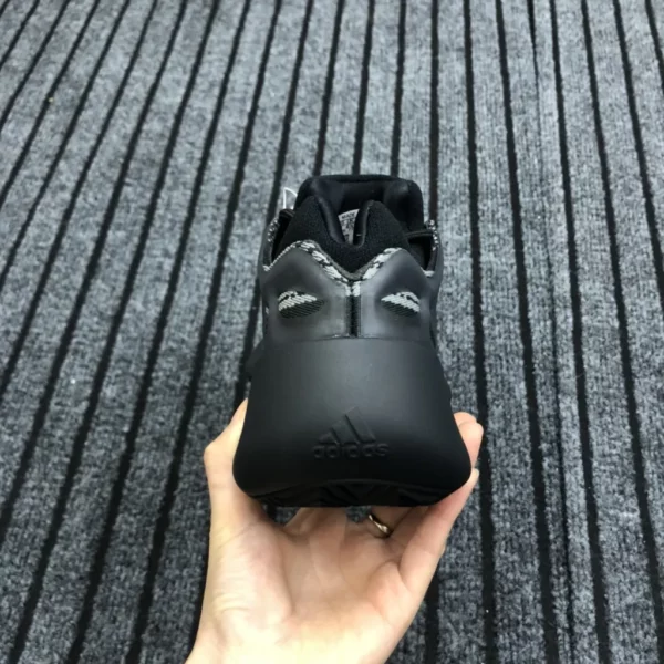 Yeezy shoes - Replica shoes