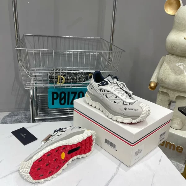 Moncler shoes - rep shoes