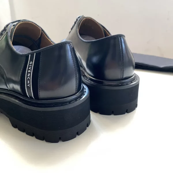 Givenchy shoes - Reps shoes