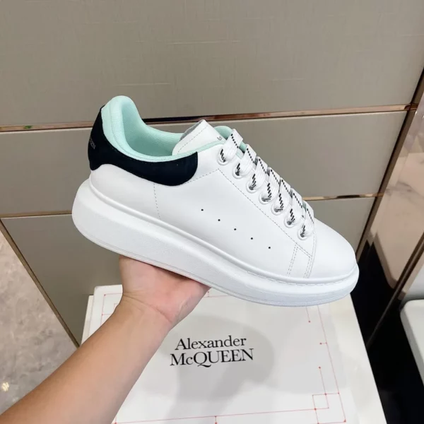 Alexander MCQueen shoes - rep shoes