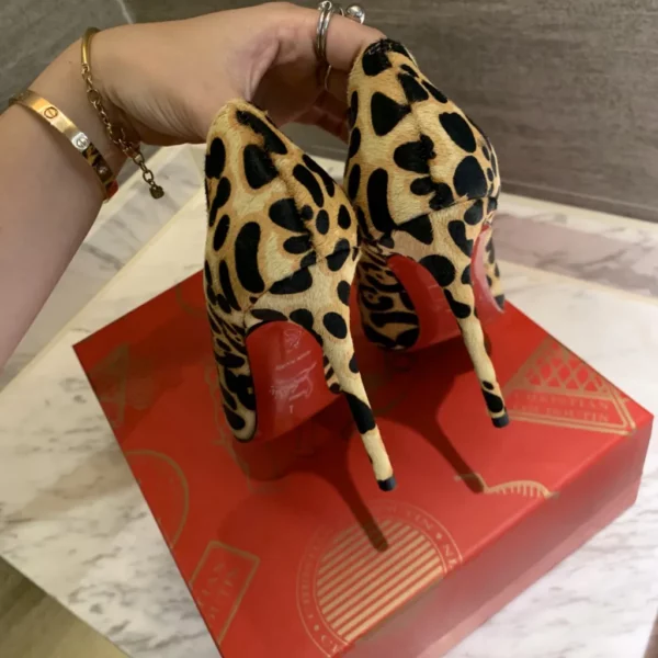 Christian Louboutin shoes - rep shoes