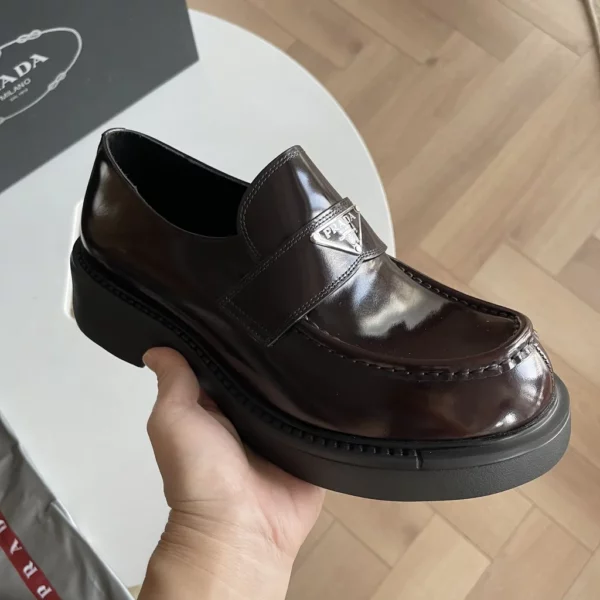 Prada shoes - Replica shoes