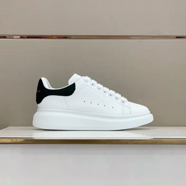 Alexander MCQueen shoes - rep shoes