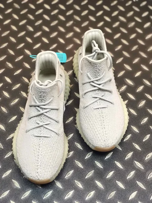 Yeezy shoes - rep shoes