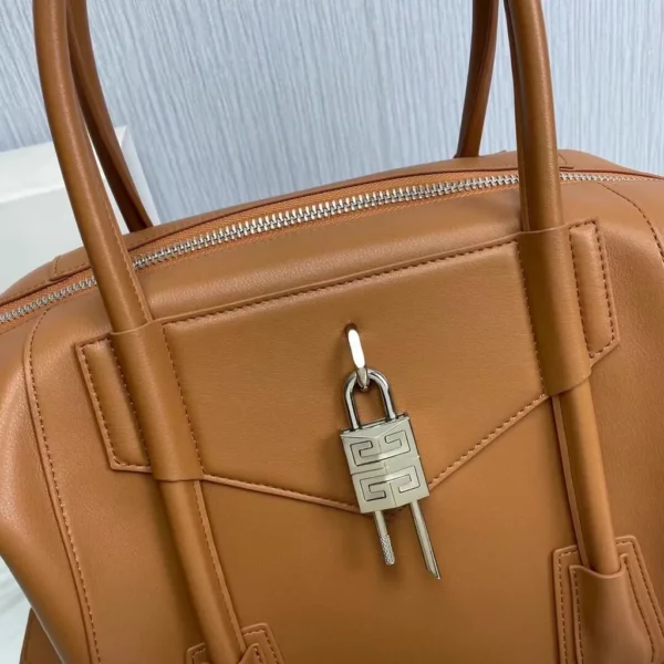 Givenchy bag - rep bags