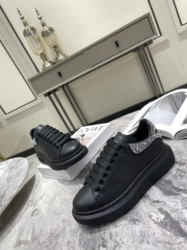 Alexander MCQueen shoes - Replica shoes