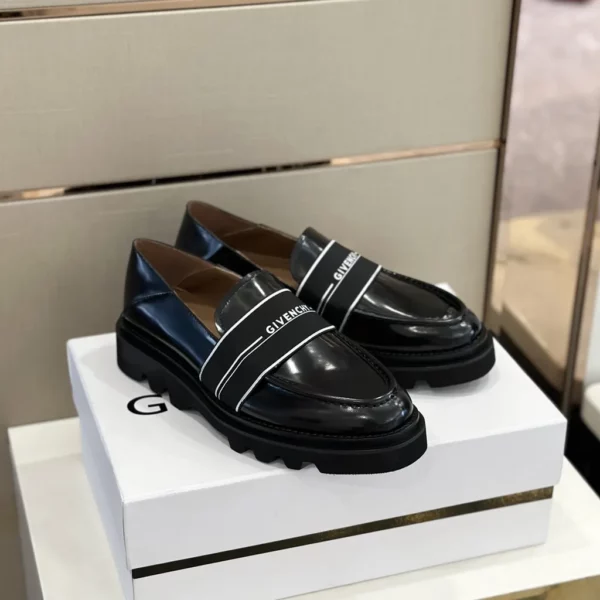 Givenchy shoes - Reps shoes