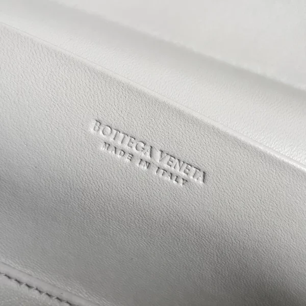 Bottega Veneta bag - replica bags