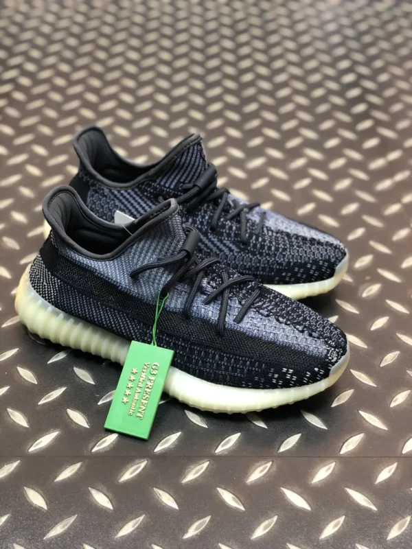 Yeezy shoes - rep shoes