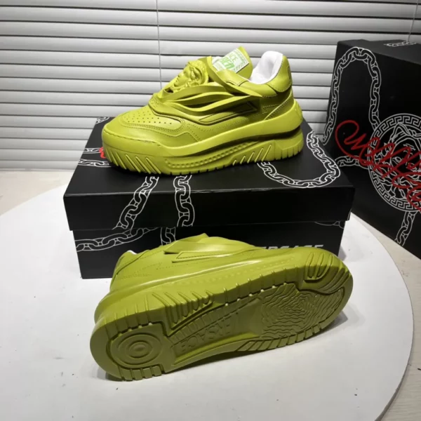 Versace shoes - rep shoes