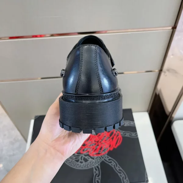 Versace shoes - Reps shoes