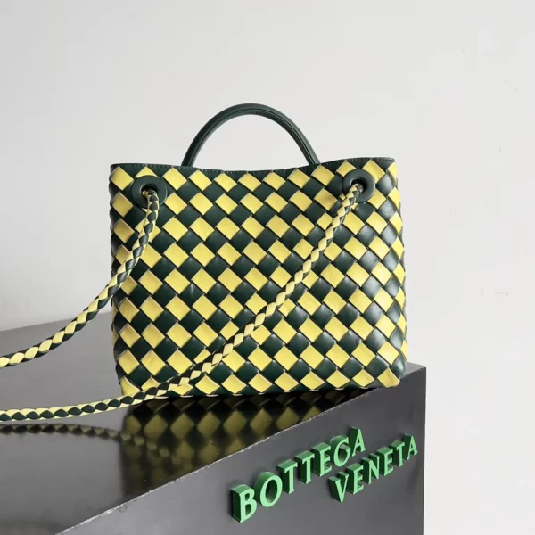 Bottega Veneta bag - replica bags