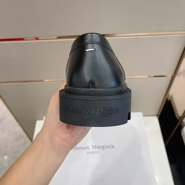 Maison Martin Margiela shoes - Replica shoes