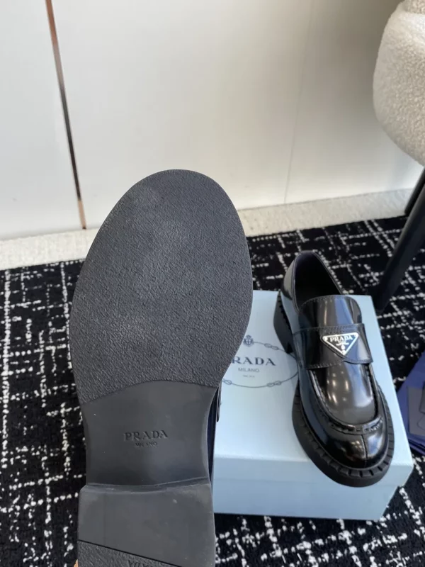 Prada shoes - Replica shoes