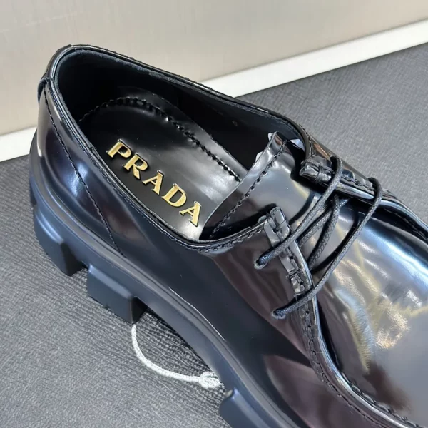 Prada shoes - Replica shoes