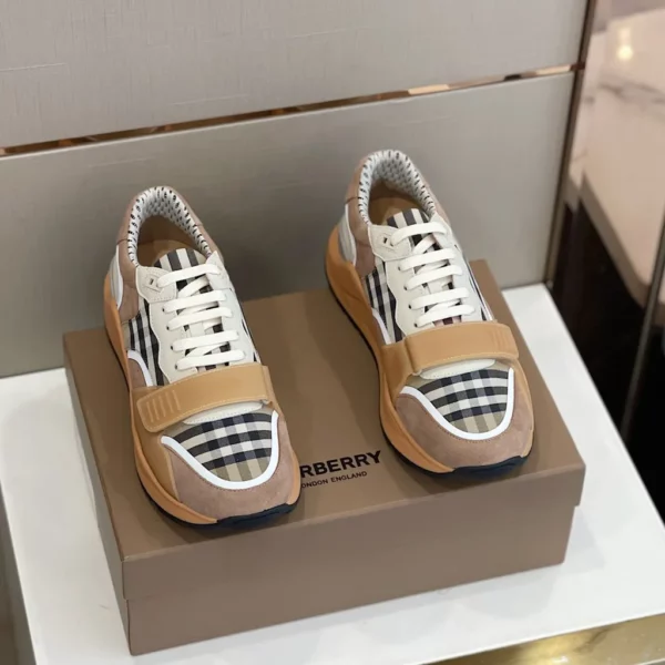 Burberry shoes - rep shoes