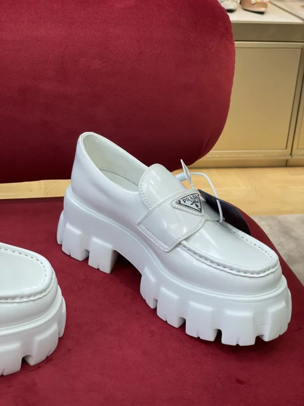 Prada shoes - rep shoes