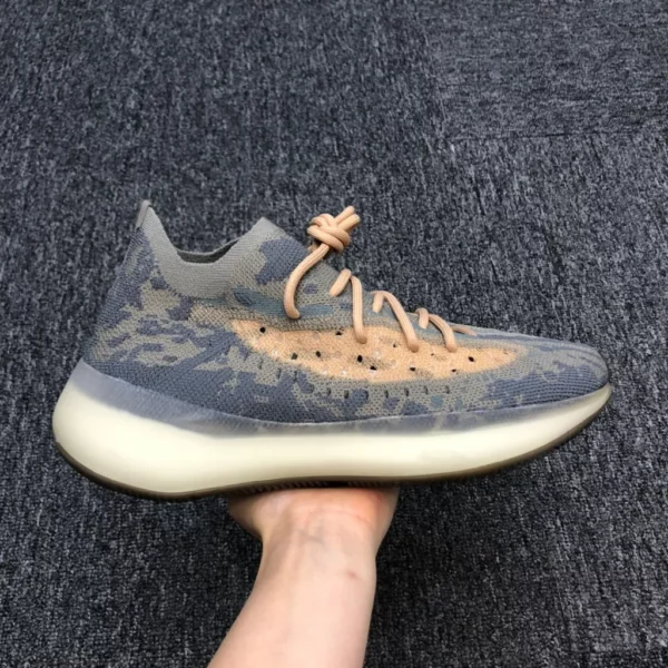 Yeezy shoes - rep shoes