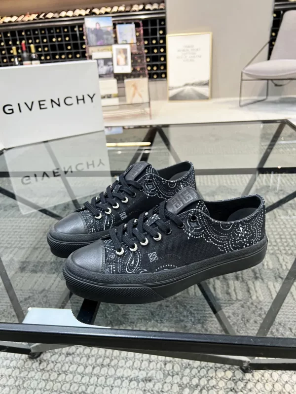 Givenchy shoes - Reps shoes