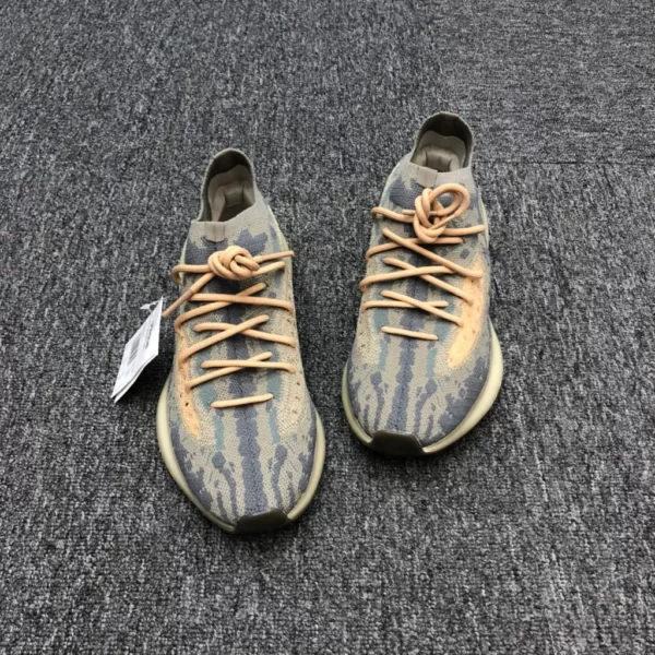 Yeezy shoes - rep shoes