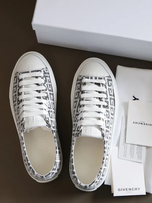 Givenchy shoes - Reps shoes