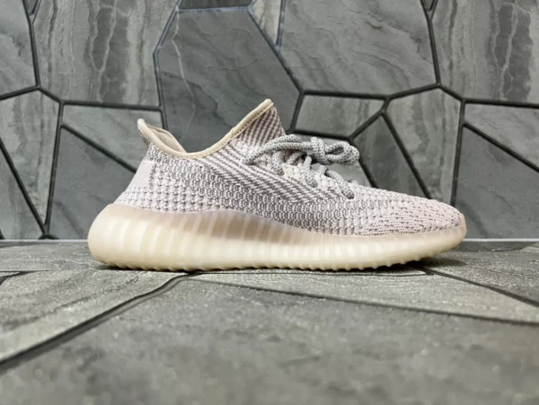 Yeezy shoes - Replica shoes