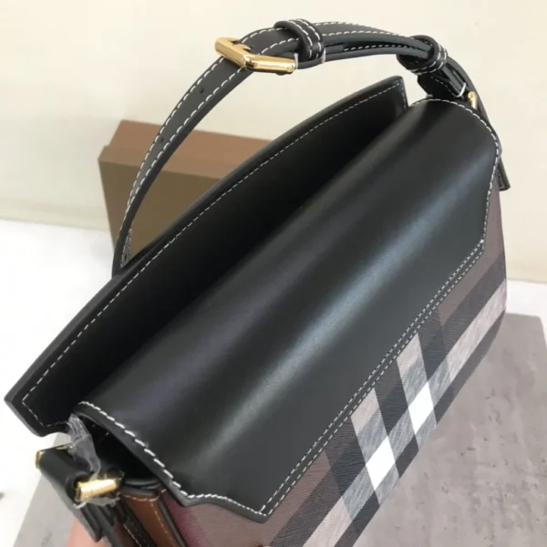 Burberry bag - replica bags