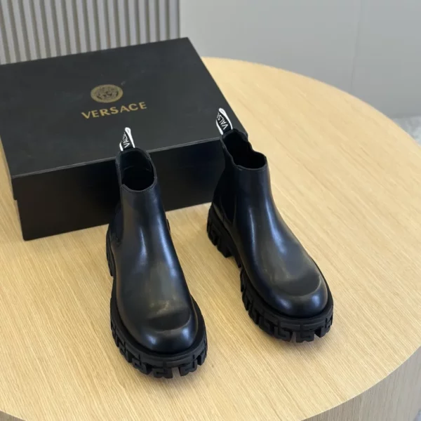 Versace shoes - rep shoes