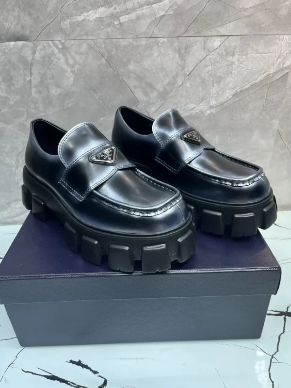 Prada shoes - Replica shoes