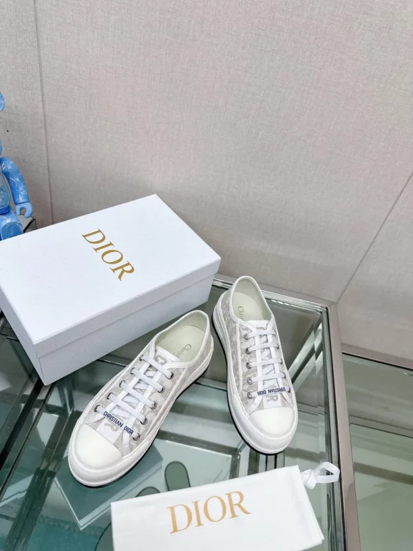 Dior shoes - rep shoes