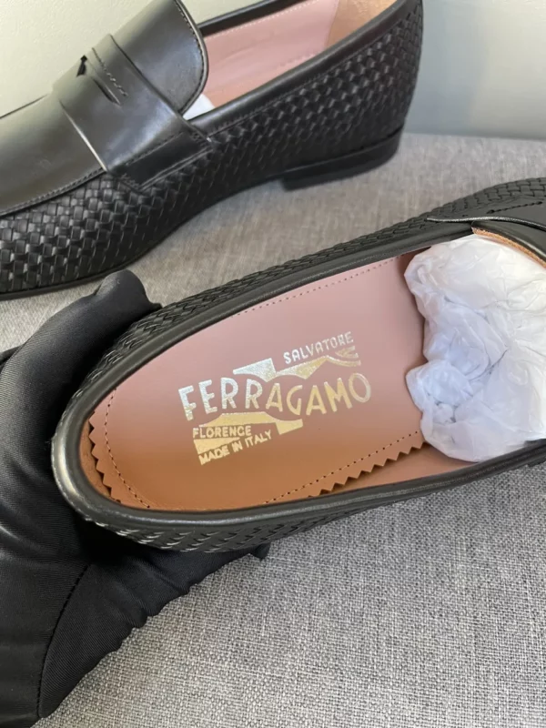 Ferragamo shoes - rep shoes