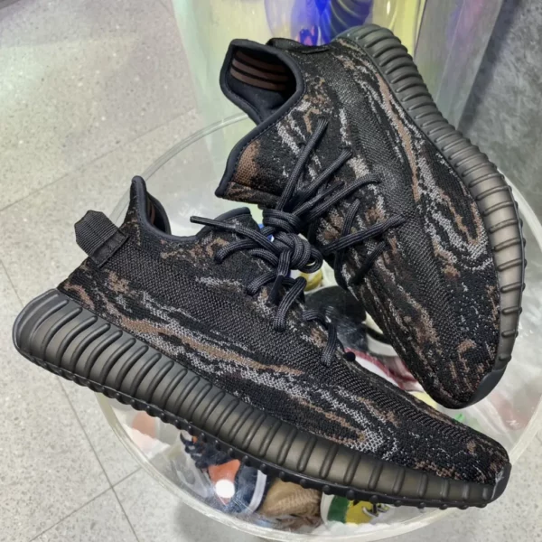 Yeezy shoes - Reps shoes