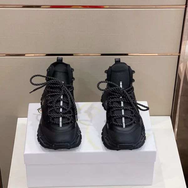 Moncler shoes - Replica shoes