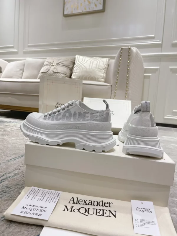 Alexander MCQueen shoes - rep shoes