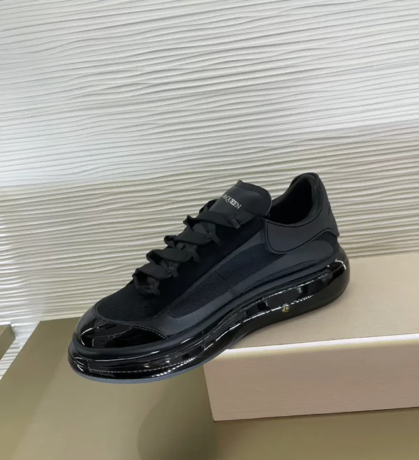 Alexander MCQueen shoes - Replica shoes