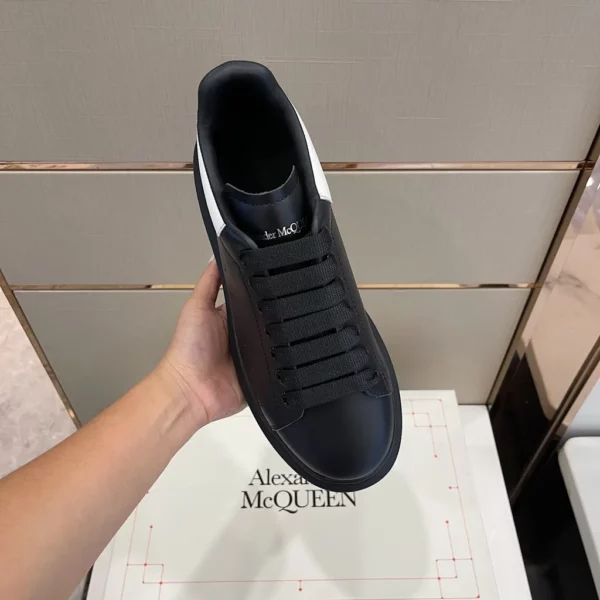 Alexander MCQueen shoes - rep shoes