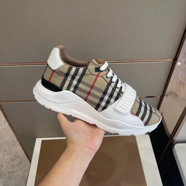 Burberry shoes - rep shoes